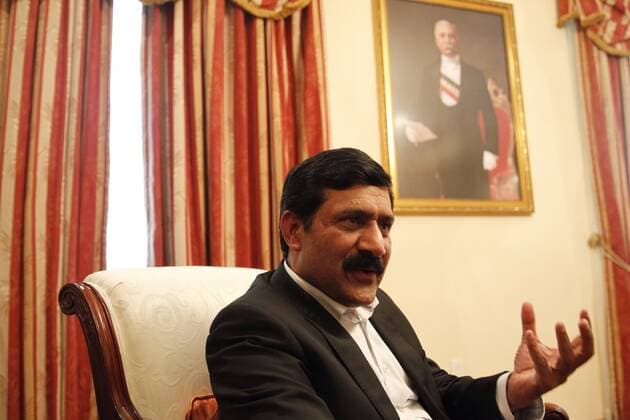 Ziauddin Yousafzai, father of Pakistani activist Malala Yousafzai, speaks during an interview in Mexico City, Mexico, 01 September 2017. In a century in which progress is practiced on a daily basis, peacemaker Malala Yousafzai worries that there is something that does not change: hate messages against certain religions or minorities. This, she argues, is a wake-up call for all that things have to change . Malala: Hate messages call attention to need for change !ACHTUNG: NUR REDAKTIONELLE NUTZUNG!  Copyright: xSashenkaxGutierrezx MEX03 20170902-636399355517748145