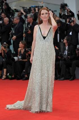 74th Venice Film Festival, Red carpet film Suburbicon pictured : Julianne Moore  Copyright: xAlbertoxTerenghi Veneziax2017x x xVeneziax
