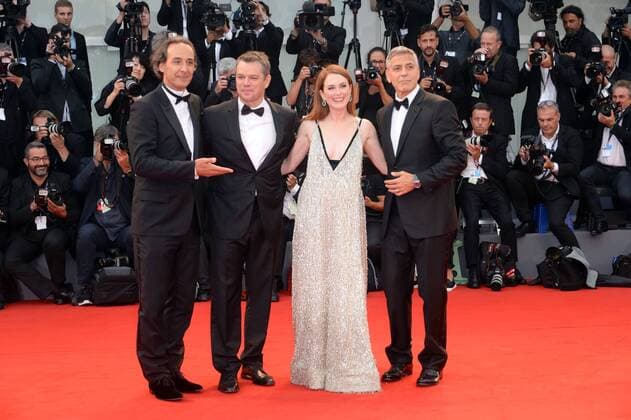 74eme Festival International du Cinema de Venise.74th Mostra. Suburicon .Red carpet. Julianne Moore.Matt Damon. George Clooney. 220305 Degun Starface 2017-09-02 Venise Italie Desplat, Alexandre  Copyright: xDegunx xStarfacex STAR_220305_128