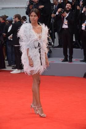 74eme Festival International du Cinema de Venise.74th Mostra. Suburicon .Red carpet. 220305 Degun Starface 2017-09-02 Venise Italie  Copyright: xDegunx xStarfacex STAR_220305_145