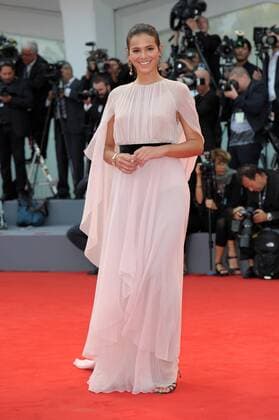 74th Venice Film Festival, Red carpet film Suburbicon pictured : Bruna Marquezine  Copyright: xAlbertoxTerenghi Veneziax2017x x xVeneziax