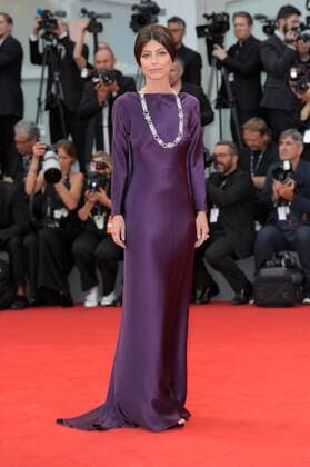 74th Venice Film Festival, Red carpet film Suburbicon pictured : Alessandra Mastronardi  Copyright: xAlbertoxTerenghi Veneziax2017x x xVeneziax