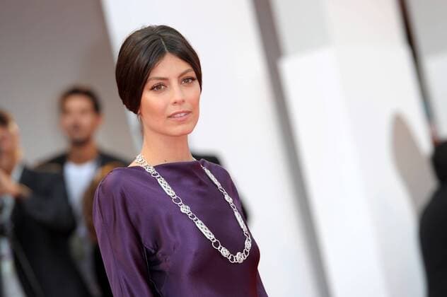74th Venice Film Festival, Red carpet film Suburbicon pictured : Alessandra Mastronardi  Copyright: xAlbertoxTerenghi Veneziax2017x x xVeneziax