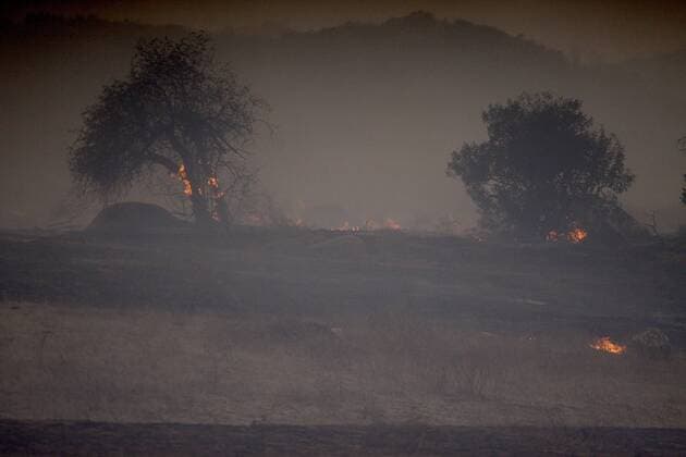 A strong forest fire is recorded on the outskirts of the city of Ensenada, in the state of Baja California, Mexico, on 2 September 2017. Civil Protection indicated that for the moment, shrubs and grass have been burned in the zone of Piedras Gordas, although it could reach the wooded area and make it difficult to put out the fire. FOREST FIRE IN MEXICO !ACHTUNG: NUR REDAKTIONELLE NUTZUNG!  Copyright: xAlejandroxZepedax MEX30 20170903-636400146348737038