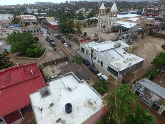 General view of the effects due to the passage of the tropical storm lidia, in the Cabos, Low California, Mexico, 03 September 2017. Mexico s President Enrique Pena Nieto traveled to the state of Baja California Sur yesterday to assess the damage caused by Lidia, which has already been degraded to tropical depression, and confirmed that there are six deaths due to its passage through the northwest of the country as a storm tropical. Six deaths by tropical storm Lidia and millionaire losses in Peninsula of Baja California !ACHTUNG: NUR REDAKTIONELLE NUTZUNG!  Copyright: xCarlosxCaboyox MEX02 20170903-636400717220734624
