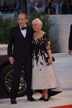 74eme Festival International du Cinema de Venise.74th Mostra. The leisure seeker Red Carpet.Donald Sutherland . Helen Mirren . 220329 Degun Starface 2017-09-03 Venise Italie  Copyright: xDegunx xStarfacex STAR_220329_002