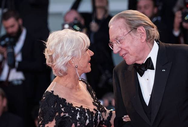 (170904) -- VENICE, Sept. 4, 2017 -- Actor Donald Sutherland (R) and actress Helen Mirren attend the premiere of the movie The Leisure Seeker at the 74th Venice Film Festival in Venice, Italy, Sept. 3, 2017. )(jmmn) ITALY-VENICE-FILM FESTIVAL- THE LEISURE SEEKER -PREMIERE JinxYu 