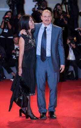 (170905) -- VENICE, Sept. 5, 2017 -- Actor Woody Harrelson(R) and his wife Laura Louie pose for photos during the premiere of the movie Three Billboards Outside Ebbing, Missouri at the 74th Venice Film Festival in Venice, Italy, Sept. 4, 2017. )(yy) ITALY-VENICE-FILM FESTIVAL- THREE BILLBOARDS OUTSIDE EBBING, MISSOURI -PREMIERE jinxyu 