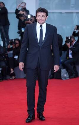 (170905) -- VENICE, Sept. 5, 2017 -- Actor Patrick Bruel attends the premiere of the movie Una Famiglia at the 74th Venice Film Festival in Venice, Italy, Sept. 4, 2017. )(yy) ITALY-VENICE-FILM FESTIVAL- UNA FAMIGLIA -PREMIERE jinxyu 