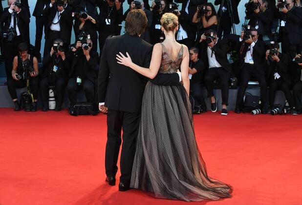 Spanish actor Javier Bardem and American actress Jennifer Lawrence attend the premiere for Mother during the 74th Venice Film Festival in Venice, Italy. SEPTEMBER 5th 2017  PTYx171954