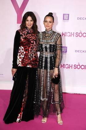 Iris Berben und Emila Schüle bei der High Society Film Premiere am 5.09.2017 in Berlin High Society Filmpremiere in Berlin, 2017 