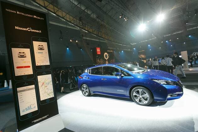 The new Nissan LEAF on display during a World Premiere event at Makuhari Messe Convention Center on September 6, 2017, Chiba, Japan. Hiroto Saikawa, Nissan President and CEO, introduced the new model LEAF which has an extended range of 400km per charge and includes Nissan s ProPILOT autonomous driving technology. The zero emission vehicle will be available in Japan from October 2nd and in the US, Canada and Europe from January 2018.  (gxta_nissanleafworldpremiere040)