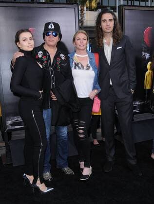 September 5, 2017 - Hollywood, CA, U.S. - 05 September 2017 - Hollywood, California - Sophie Simmons, Gene Simmons, Shannon Tweed, Nick Simmons. World Premiere of IT held at TCL Chinese Theater in Hollywood. Photo Credit: AdMedia Hollywood U.S. - ZUMAa123 20170905_zaa_a123_135 Copyright: xBirdiexThompsonx