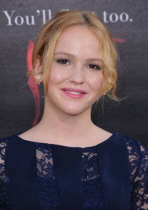 September 5, 2017 - Hollywood, CA, U.S. - 05 September 2017 - Hollywood, California - Talitha Bateman. World Premiere of IT held at TCL Chinese Theater in Hollywood. Photo Credit: AdMedia Hollywood U.S. - ZUMAa123 20170905_zaa_a123_144 Copyright: xBirdiexThompsonx