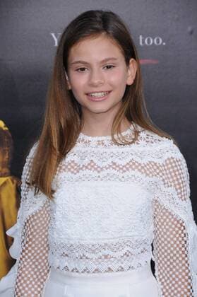September 5, 2017 - Hollywood, CA, U.S. - 05 September 2017 - Hollywood, California - Lou Lou Safran. World Premiere of IT held at TCL Chinese Theater in Hollywood. Photo Credit: AdMedia Hollywood U.S. - ZUMAa123 20170905_zaa_a123_171 Copyright: xBirdiexThompsonx
