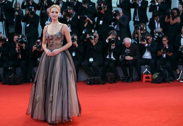 September 5, 2017 - Venice, Italy - Jennifer Lawrence attends the Gala Screening and World Premiere of mother! during the 74th Venice Film Festival on September 5, 2017 in Venice, Italy. Venice Italy  - ZUMAn230 20170905_zaa_n230_321 Copyright: xMatteoxChinellatox