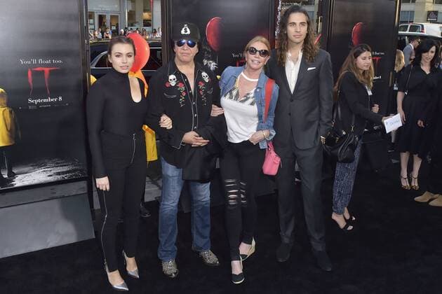 Sophie Simmons, Gene Simmons, Shannon Tweed und Nick Simmons bei der Premiere des Kinofilms It Es im TCL Chinese Theatre, Hollywood. Los Angeles, 05.09.2017 Foto:xD.xStarbuckx xFuturexImage