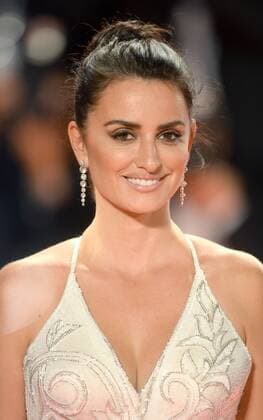 Filmfest Venedig - Loving Pablo Filmpremiere Spanish actress Penelope Cruz attends the 74th Venice Film Festival on the Lido in Venice on September 6, 2017.  LON20170906204 PAULxTREADWAY