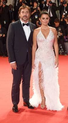 Filmfest Venedig - Loving Pablo Filmpremiere Spanish actor Javier Bardem and Spanish actress Penelope Cruz attend the 74th Venice Film Festival on the Lido in Venice on September 6, 2017.  LON20170906220 PAULxTREADWAY