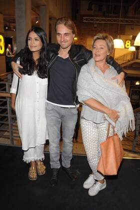 Haleh Esbak Constantin from Jascheroff with Mother Juana Jascheroff Arrival to Premiere the create We already in Cinema the Kulturbrauerei in Berlin at 07 09 2017