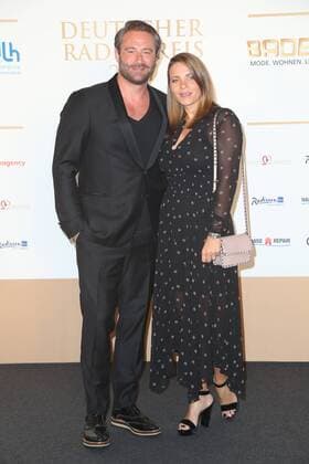 Hamburg Sasha with Wife Juliet at the award Ceremony German Radio price in the Elbphilharmonie Hamburg at 7 9 2017