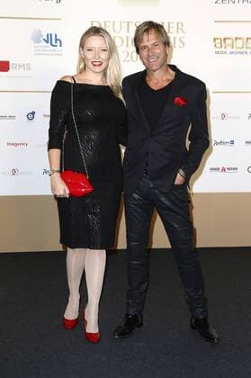 Sabrina Winter with Friend Steve Norman Spandau Ballet at the award Ceremony the German Radio price 2017 in the Elbphilharmonie Hamburg 07 09 2017 Foto:xH.xHartmannx xFuturexImage