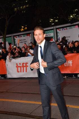 September 7, 2017 - Toronto, Ontario, Canada - CHARLIE HUNNAM attends the Papillon premiere during the 2017 Toronto International Film Festival at Princess of Wales Theatre on September 7, 2017 in Toronto, Canada Toronto Canada - ZUMAv53_ 20170907_zaf_v53_070 Copyright: xIgorxVidyashevx