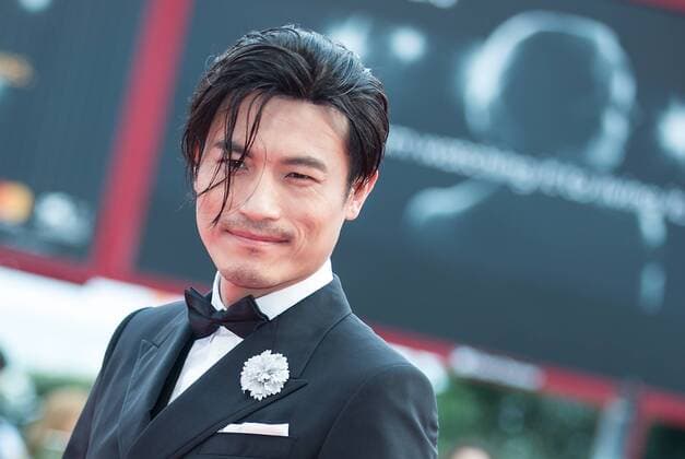(170908) -- VENICE, Sept. 8, 2017 -- Actor Geng Le attends the premiere of the movie Angels Wear White at the 74th Venice Film Festival in Venice, Italy, Sept. 7, 2017. ) (jmmn) ITALY-VENICE-FILM FESTIVAL-ANGELS WEAR WHITE-PREMIERE JinxYu 