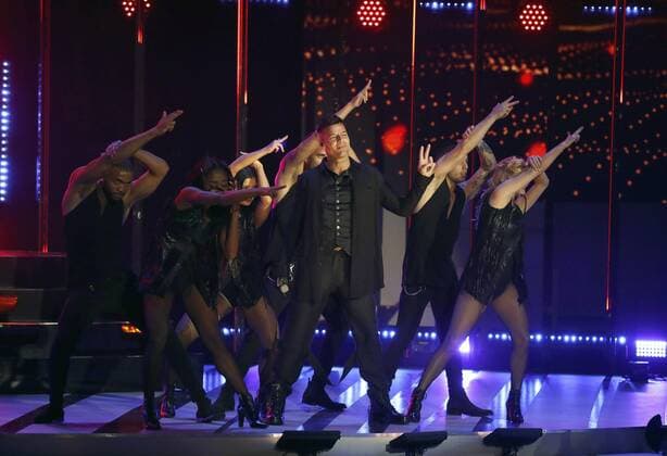 Puerto Rican singer Ricky Martin (C) performs during a concert for the fashion show of the Mexican brand Liverpool, with the participation of the US actress Megan Fox, in Mexico City, Mexico, on 7 September 2017. RICKY MARTIN PERFORMS DURING A FASHION SHOW WITH THE PARTICIPATION OF MEGAN FOX !ACHTUNG: NUR REDAKTIONELLE NUTZUNG!  Copyright: xJorgexNúnezx MEX72 20170908-636404529851102336