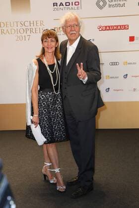 Hamburg Germany 07 09 2017 German Radio price 2017 Carlo from Tiedemann and Woman Juliet Laubrunn