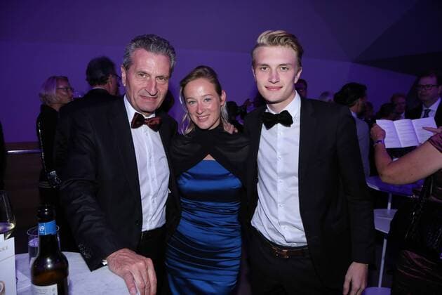Hamburg Germany 07 09 2017 German Radio price 2017 Guenther Oettinger with Woman Friederike Beyer and Son Alexander Oettinger