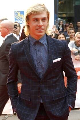 Canadian Tennis Player Denis Shapovalov attending The Borg McEnroe Premiere during The 42nd Toronto International Film Festival AT Thomson Hall ON September 07 2017 in Toronto Canada Foto:xR.xWagnerx xFuturexImage