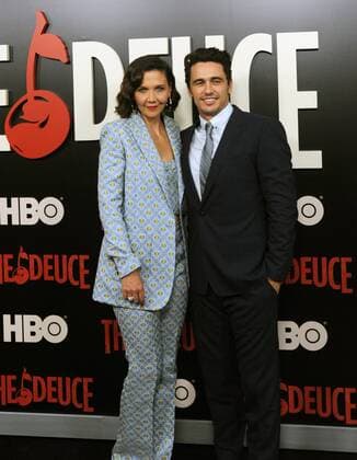 Maggie Gyllenhaal and James Franco arriving at the premiere of the TV series The Deuce on September 7 2017 in New York City Maggie Gyllenhaal;James Franco New York United States  545396