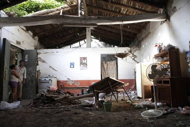 September 8, 2017 - EUM20170908NAC41.JPG.JUCHITÃN, Oax., EarthquakeTerremoto-Oaxaca.- 8 septiembre 2017. Aspectos de los danos que ocasiono en el municipio de Juchitan de Zaragoza, Oaxaca, el sismo de 8.4 grados que se registro la noche de este jueves 7 de septiembre en varios estados de Mexico. Foto: Agencia EL UNIVERSALAFBV  - ZUMAu78_ 20170908_zaf_u78_045 Copyright: xElxUniversalx