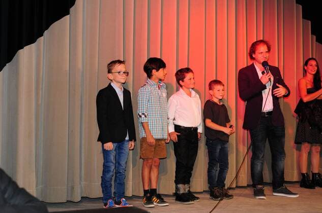 Adrian with Children Performers Premiere the best all Worlds Salzburg the Cinema