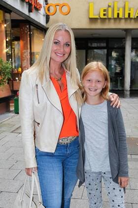 Eva Gruenbauer with Daughter Amelie Film premiere Amelie Run in Rio Filmpalast in Munich at 09 08 2017