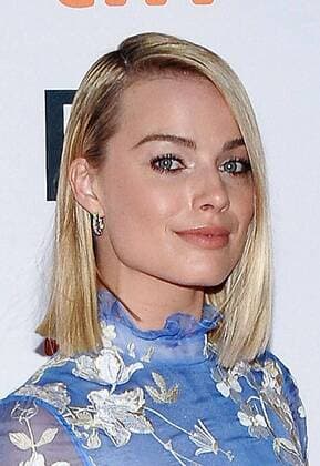 08 September 2017 - Toronto, Ontario Canada - Margot Robbie. 2017 Toronto International Film Festival - I, Tonya Premiere held at Princess of Wales Theatre. Photo Credit: Brent Perniac AdMedia 220478 AdMedia Starface 2017-09-08 Ontario Toronto Canada  Copyright: xAdMediax STAR_220478_015