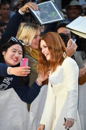 September 9, 2017 - Toronto, Ontario, Canada - JULIANNE MOORE attends Suburbicon premiere during the 2017 Toronto International Film Festival at Princess Of Walles Theatre on September 9, 2017 in Toronto, Canada Toronto Canada - ZUMAv53_ 20170909_zaf_v53_082 Copyright: xIgorxVidyashevx