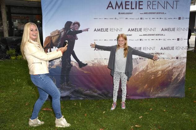Eva Grünbauer with Daughter Amelie at the Premiere the Cinema Amelie Run in Rio Filmpalast Munich 09 09 2017 Foto:xP.xSchönbergerx xFuturexImage