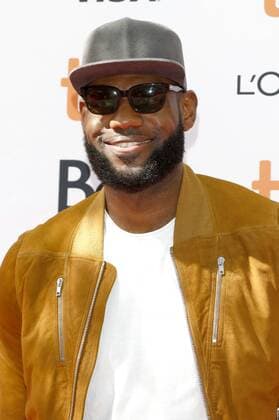 Lebron James attending The The Carter Effect Premiere during The 42nd Toronto International Film Festival AT Princess of Wales Theatre ON September 09 2017 in Toronto Canada Foto:xR.xWagnerx xFuturexImage