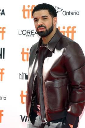 Drake attending The The Carter Effect Premiere during The 42nd Toronto International Film Festival AT Princess of Wales Theatre ON September 09 2017 in Toronto Canada Foto:xR.xWagnerx xFuturexImage