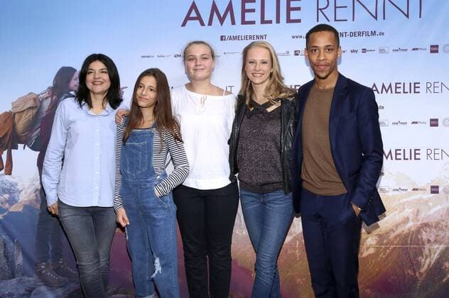 Jasmin Tabatabai Mia Susanne Bormann and Jerry Hoffmann at the Premiere the Cinema Amelie Run in Yorck Cinema Movie theater at Friedrichshain Berlin 10 09 2017 Foto:xA.xBuggex xFuturexImage
