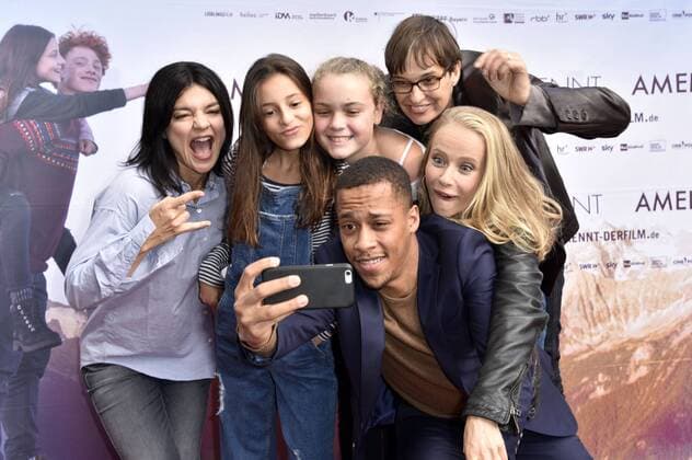 Jasmin Mia Jerry Hoffmann Nadja Brunckhorst and Susanne Bormann at the Premiere the Cinema Amelie Run in Yorck Cinema Movie theater at Friedrichshain Berlin 10 09 2017 Foto:xJ.xQuinternx xFuturexImage