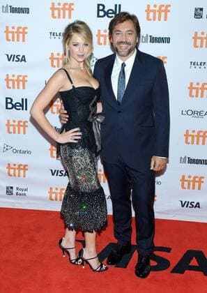 September 10, 2017 - Toronto, Ontario, U.S. - 10 September 2017 - Toronto, Ontario Canada - Jennifer Lawrence, Javier Bardem. 2017 Toronto International Film Festival - mother! Premiere held at TIFF Bell Lightbox. Photo Credit: AdMedia Toronto U.S. - ZUMAa123 20170910_zaa_a123_614 Copyright: xBrentxPerniacx