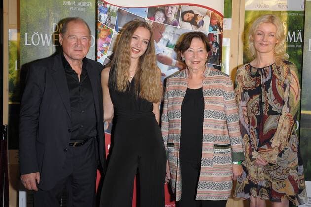 Burghart Klaußner Mathilde Storm Eva Luise Koehler Axis e V Vibeke Idsoe Director Arrival to Premiere from the Loewenmaedchen in Cinema Delphi LUX in Berlin at 12 09 2017