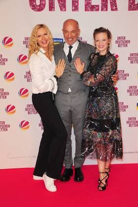 Veronica Ferres Heiner Lauterbach and Magdalena Boczarska at the under German Beds Film Premiere at 12 09 2017 in Munich under German Beds Film Premiere in Munich 2017