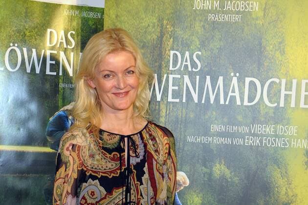 Vibeke Idsoe Director Arrival to Premiere from the Loewenmaedchen in Cinema Delphi LUX in Berlin at 12 09 2017