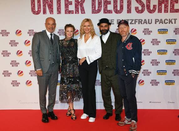 Heiner Lauterbach Magdalena Boczarska Veronica Ferres Eray Egilmez and Simon Black under German Beds Mathäser Filmpalast Cinema Film Television 12 September 2017