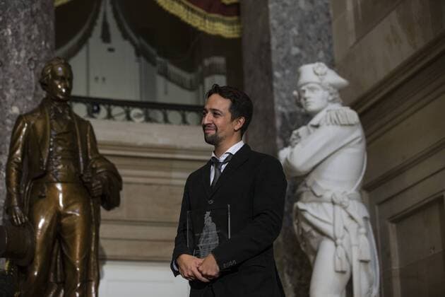 Sep 12, 2017 - Washington, District Of Columbia, U.S. - LIN-MANUEL MIRANDA with the 2017 Freedom Award from the United States Capitol Historical Society (USCHS) at the United States Capitol. Washington U.S.  - ZUMA 20170912_mda_e113_002 Copyright: xAlexxEdelmanx