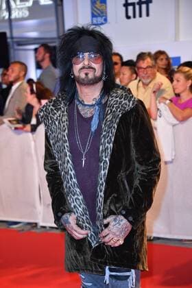 September 13, 2017 - Toronto, Ontario, Canada - COURTNEY and NIKKI SIXX attend Long Time Running premiere during the 2017 Toronto International Film Festival at Roy Thomson Hall on September 13, 2017 in Toronto, Canada Toronto Canada - ZUMAv53_ 20170913_zaf_v53_046 Copyright: xIgorxVidyashevx